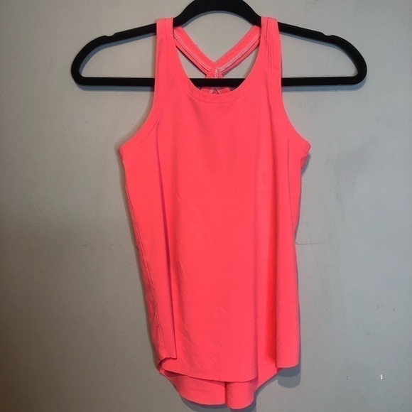 ivivva Fast Beat Laser Cut Neon Pink Tank Top, size 8 - Picture 3 of 11